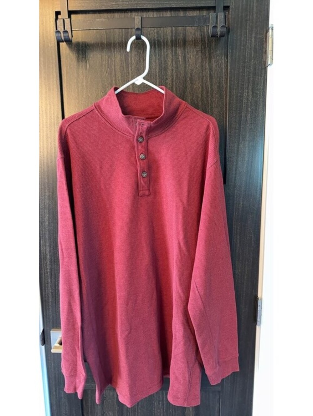 Duluth Trading Men's XL Red Henley Shirt 0078